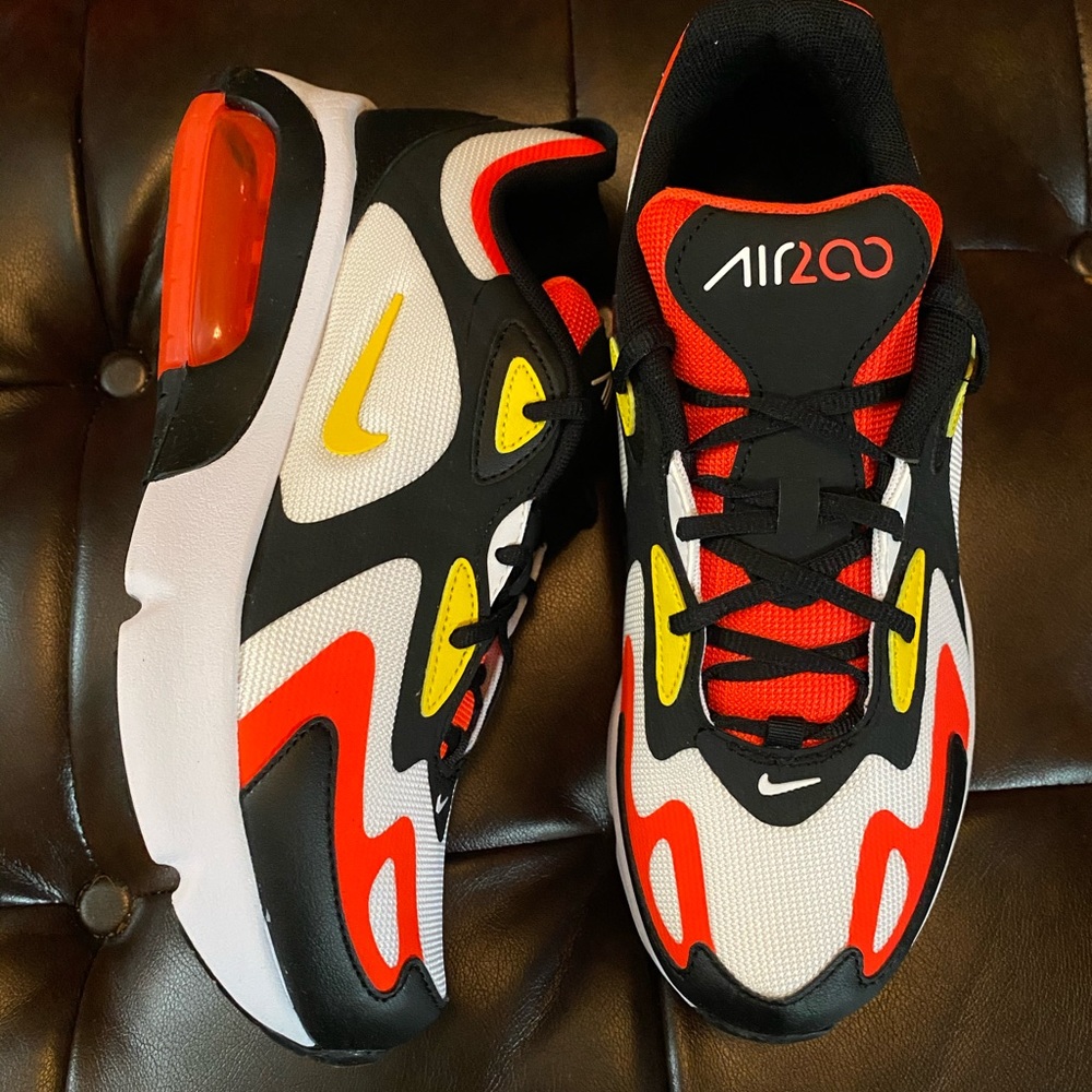 NIKE AIR MAX 200 (GS)